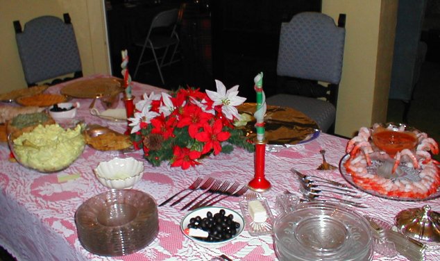 Quaquarucci Christmas Dinner Table